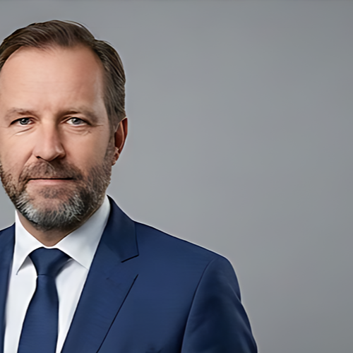 habilcakir.com hakkımızda referanslar görsel2 Habil Çakır olarak, modern web tasarım trendlerini güçlü yazılım sistemleri ile birleştirerek markanız için ölçeklenebilir dijital çözümler üretiyorum.